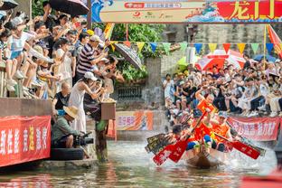 法比尼奥：我认为利物浦会赢下这场双红会，但不会有7-0这样的事